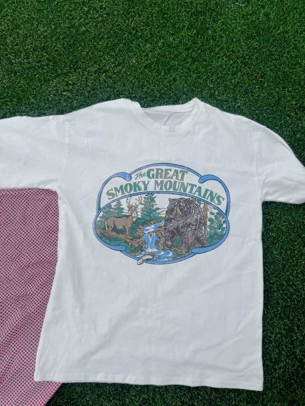 Gildan White Short Sleeve Tee with Smoky Mountains Graphic